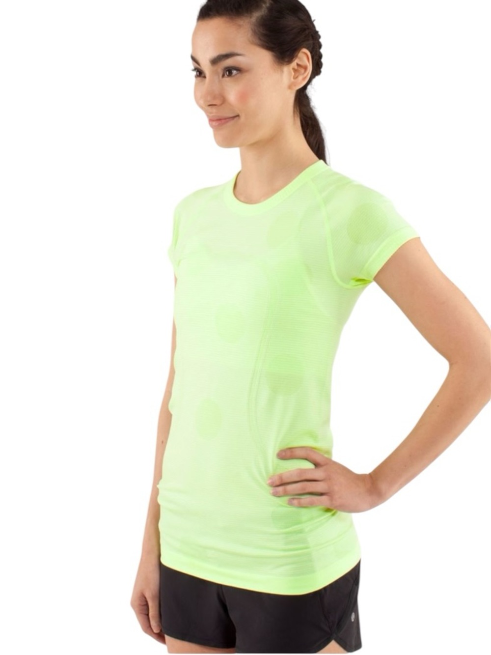 lululemon athletica Short Sleeve Performance Top in Neon Green size 6